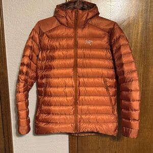 Arc’teryx Cerium LT Down Hoody